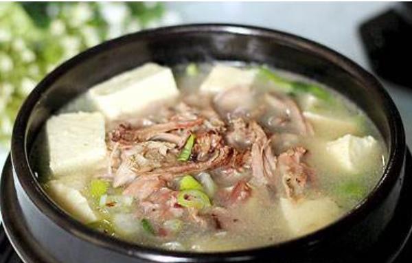 狗肉汤功效与作用及禁忌 狗肉汤的营养价值
