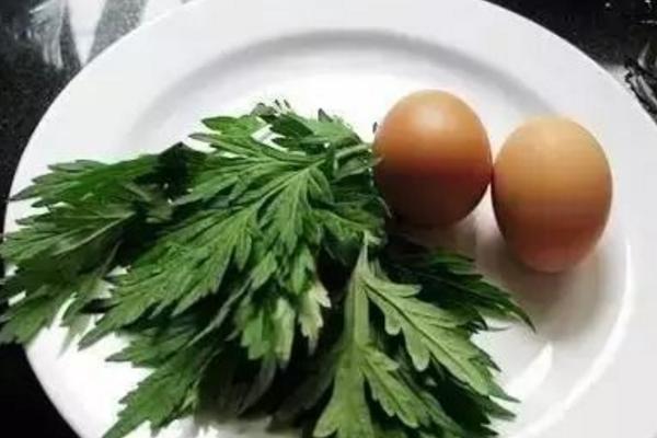 艾草煮蛋的功效和作用 艾草煮鸡蛋什么时候吃