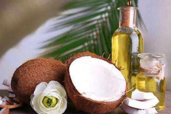 椰子油的功效与作用及禁忌 椰子油的食用方法