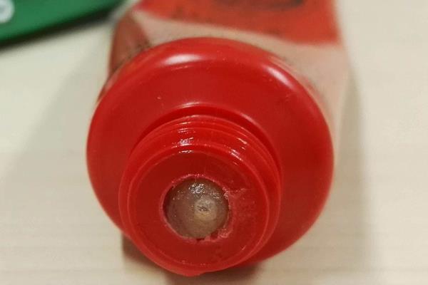 澳洲木瓜膏的用途 木瓜膏可以祛痘吗 木瓜膏可以祛黑眼圈吗