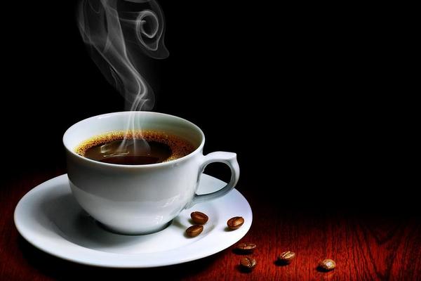 冲咖啡用多少度的水最好 冲咖啡用什么奶