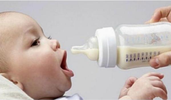婴儿几个月能喝鲜羊奶 一斤羊奶应该掺多少水