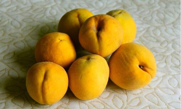 黄桃怎么保存 黄桃能放冰箱吗