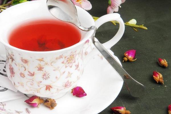 玫瑰花茶怎么泡好喝 玫瑰花茶什么时候喝最好