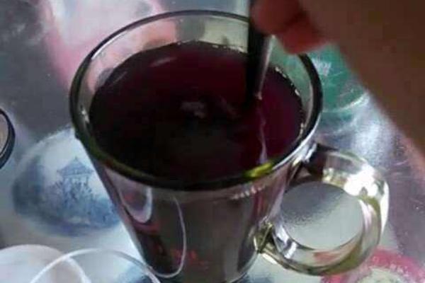 蓝莓酱怎么稀释 蓝莓酱可以冲水喝吗