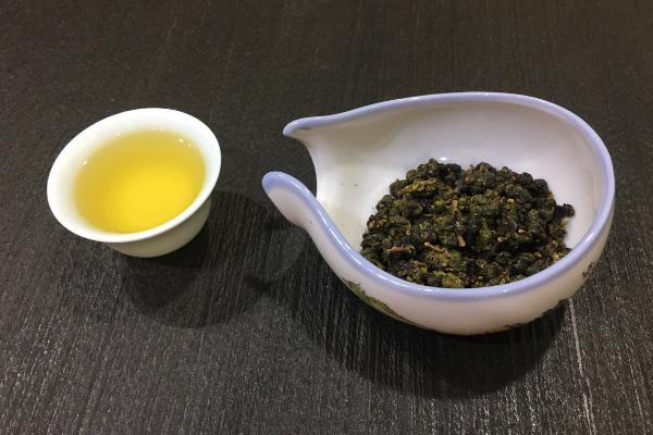 乌龙茶可以做奶茶吗 乌龙茶保质期是多久