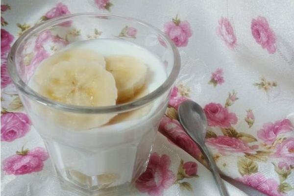 香蕉酸奶能一起吃吗 香蕉酸奶能减肥吗