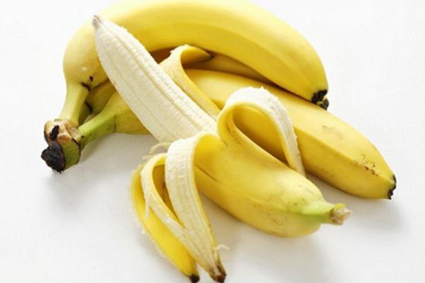 香蕉皮煮水喝有什么作用 香蕉产地在哪里