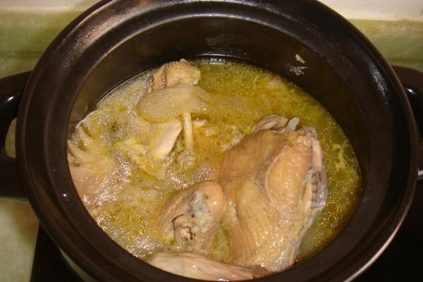 竹荪炖鸡汤的做法 竹荪炖鸡怎么做好吃
