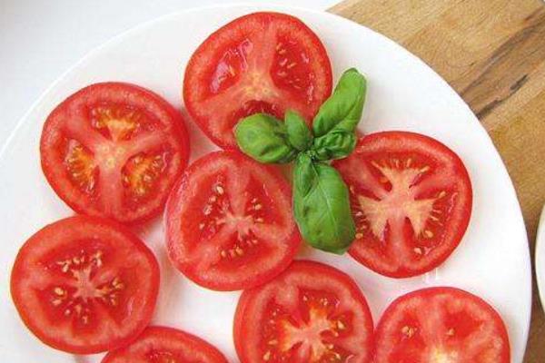番茄不能和什么一起吃 番茄相克的食物是什么