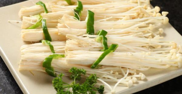 金针菇图片大全 什么是金针菇