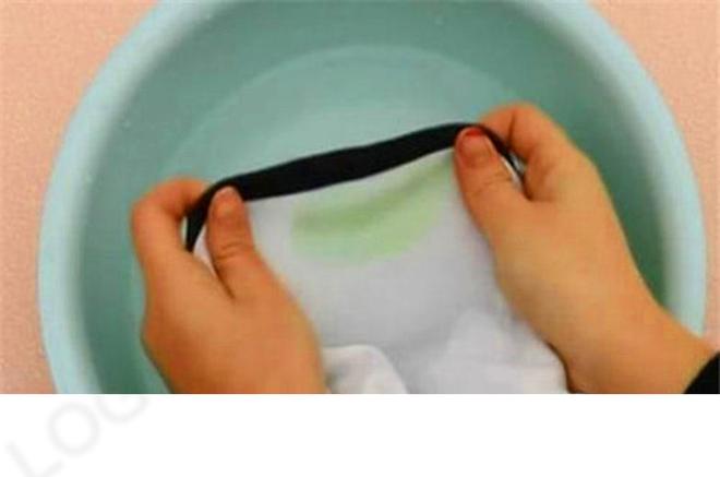 面粉糊怎么清洗