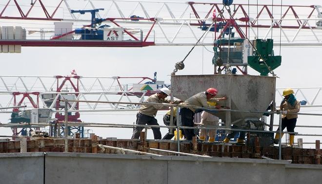 建筑工地帽子颜色代表什么 不同颜色安全帽代表什么意思