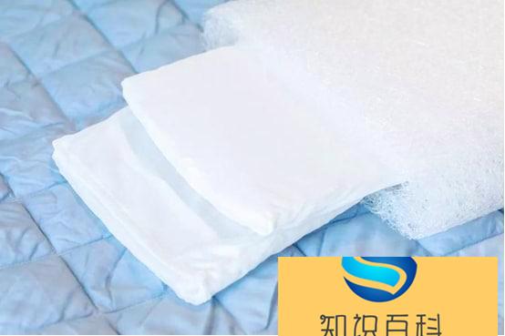 清洗枕头如何保持蓬松柔软