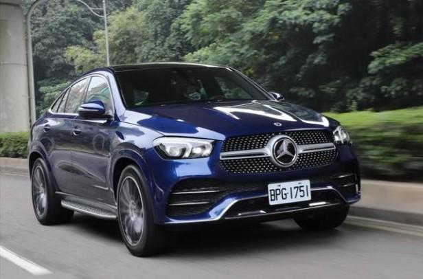 gle300奔驰最新报价2022款（奔驰gle300车长宽高多少）(29)