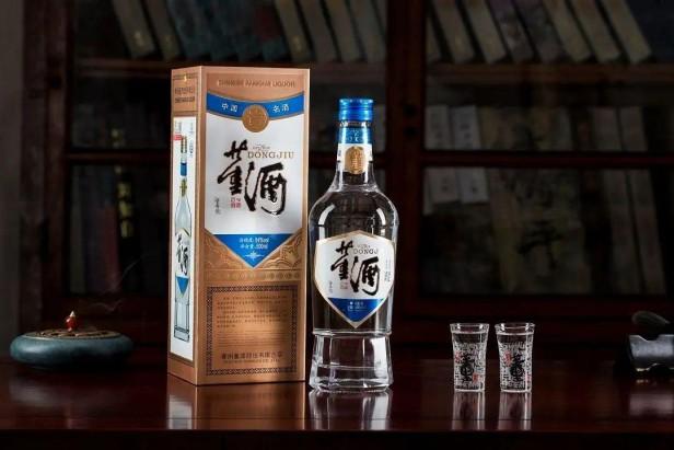 中国白酒十二大香型的奥秘你知道多少？每种香型的白酒都各具风格魅力