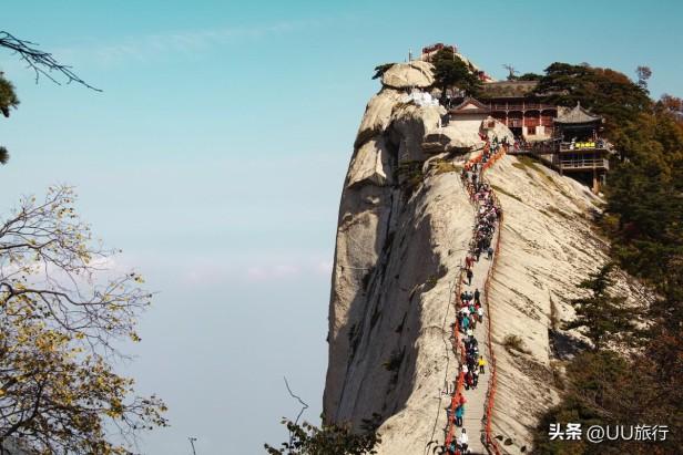 最值得看的中国最美十大名山（此生一定不要错过的十大山景）