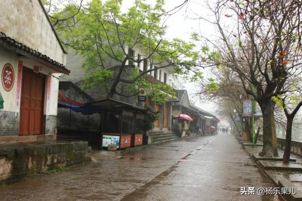 宜宾附近有哪些好玩的旅游景点（宜宾最值得去的景点一览）