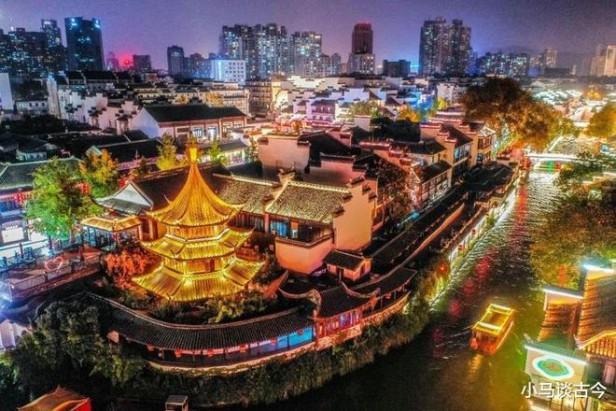 最新中国最美夜景城市排行榜（带你盘点中国夜景最美的十大城市）