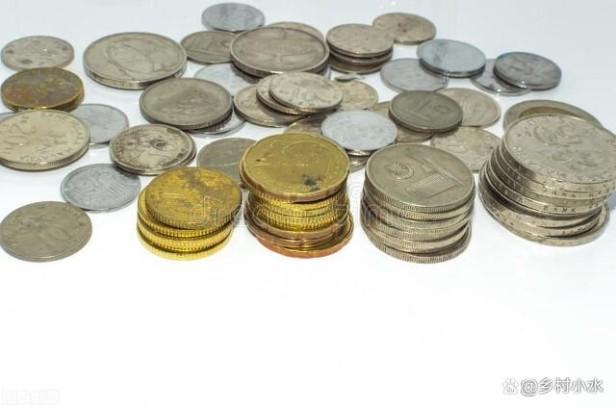 一公斤黄金多少钱？10公斤面值100元的人民币到底是多少钱？