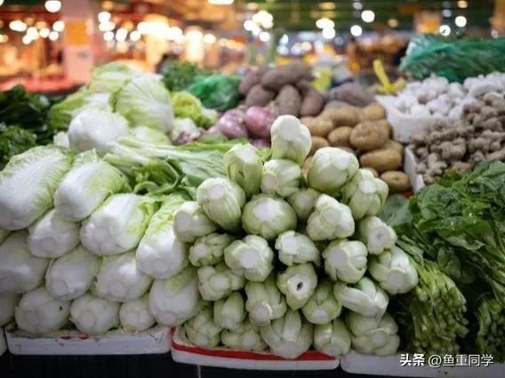 小财看嘴大富看眼什么意思？你是小财还是大富呢？