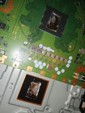 维修店警告PS5玩家！长期垂直摆放主机易损坏