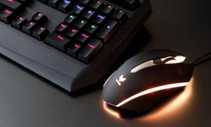 职业玩家用什么键盘鼠标？