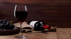 葡萄酒和红酒的区别
