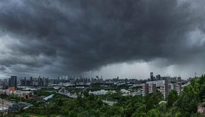 雷雨天气主要发生在哪个季节