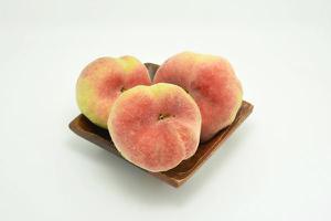 蟠桃什么时候成熟（几月） 蟠桃是什么季节的水果