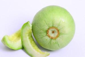 香瓜不能和什么一起吃 为什么吃香瓜会拉肚子