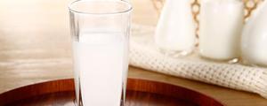 牛奶加水可以喝吗 牛奶加水能不能喝