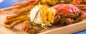 螃蟹吃什么食材 螃蟹是海鲜吗