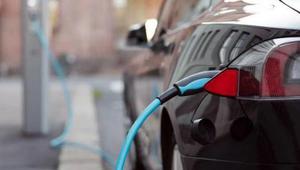 新能源汽车充电能开空调吗
