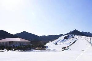 北京滑雪场排名和价格是多少（北京各大滑雪场的介绍及价格一览）